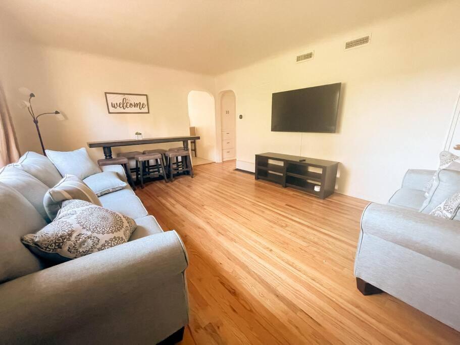 Pet Friendly! Private Casita In Nob Hill Villa Албукерке Екстериор снимка